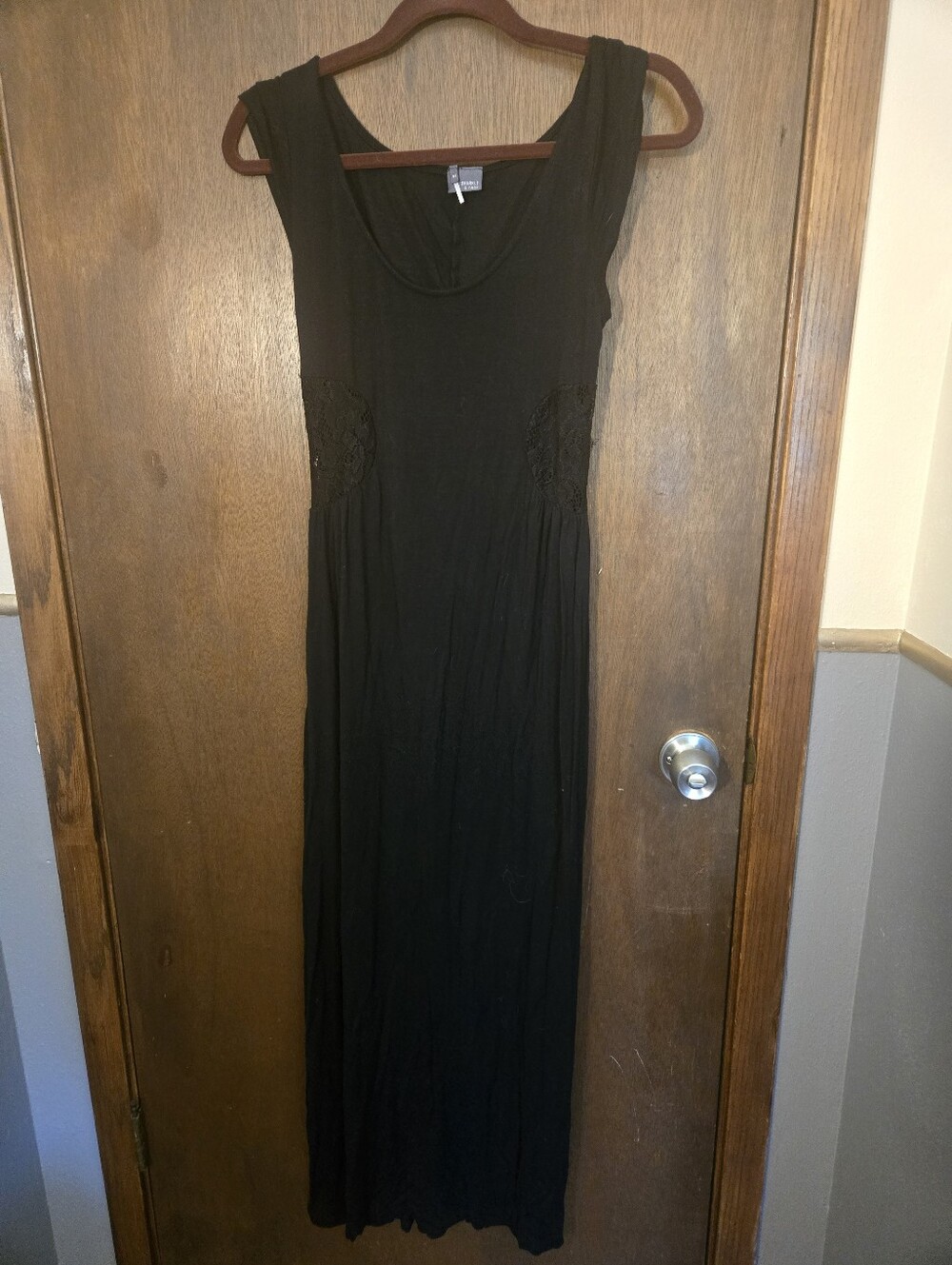 Sparkle & Fade Black Sleeveless Maxi with Lace Side Panels Medium